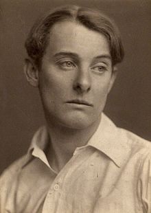 Was Bosie Douglas the Worst Boyfriend Ever? Alfred 'Bosie' Douglas is best known for being Oscar Wilde's lover, and for having more than a part to play in the great writer's downfall...